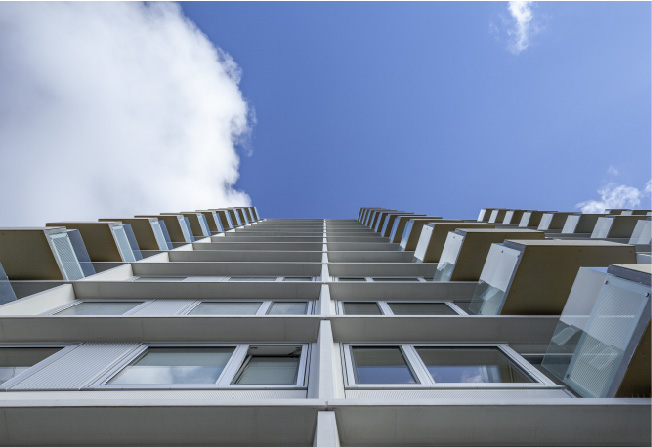 Facciata condominiale moderna
